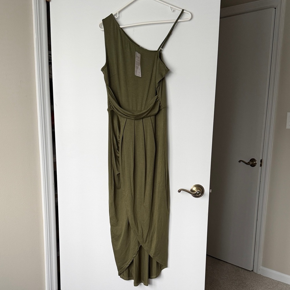 Chic One-Shoulder Olive Dress